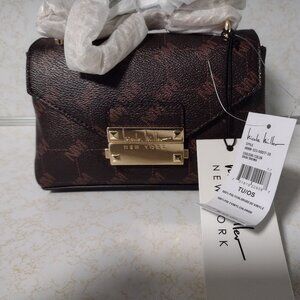 NWT Signature Nicole Miller Crossbody Purse